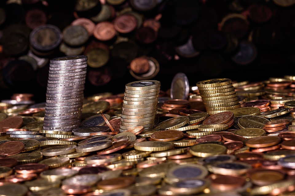 [Payment Processor Name] vs. [Competitor Name]: Which is Right for Your Business?