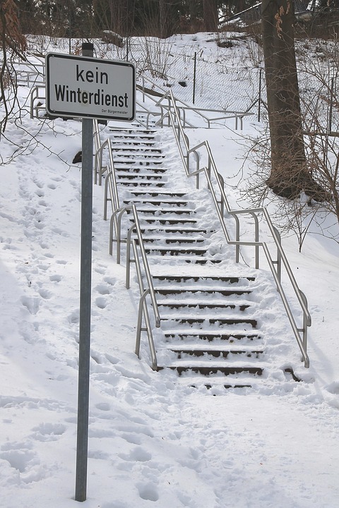 Avoiding Merchant Services Scams: Protecting Your Business