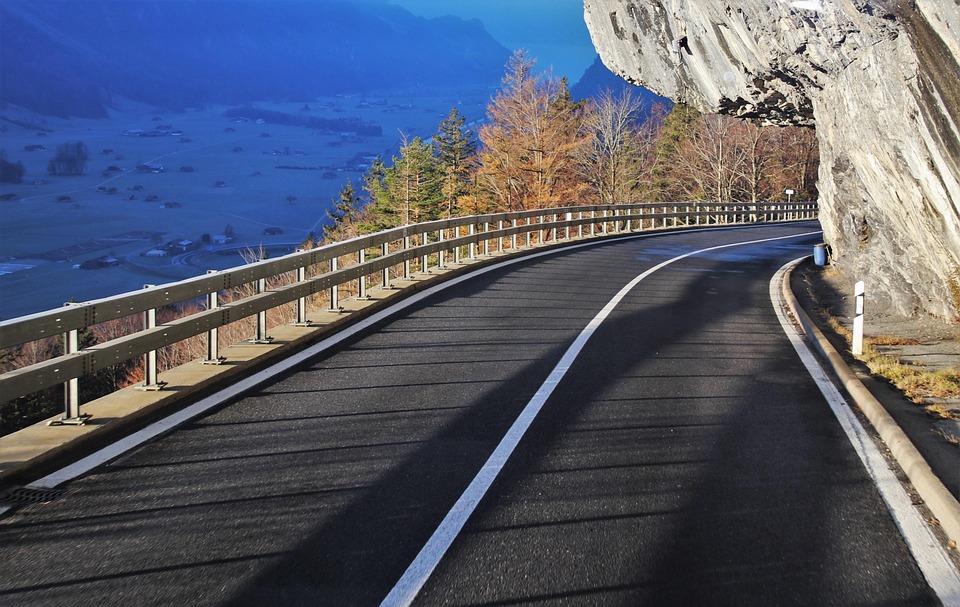 Comparing High-Risk Merchant Account Providers: Fees and Services