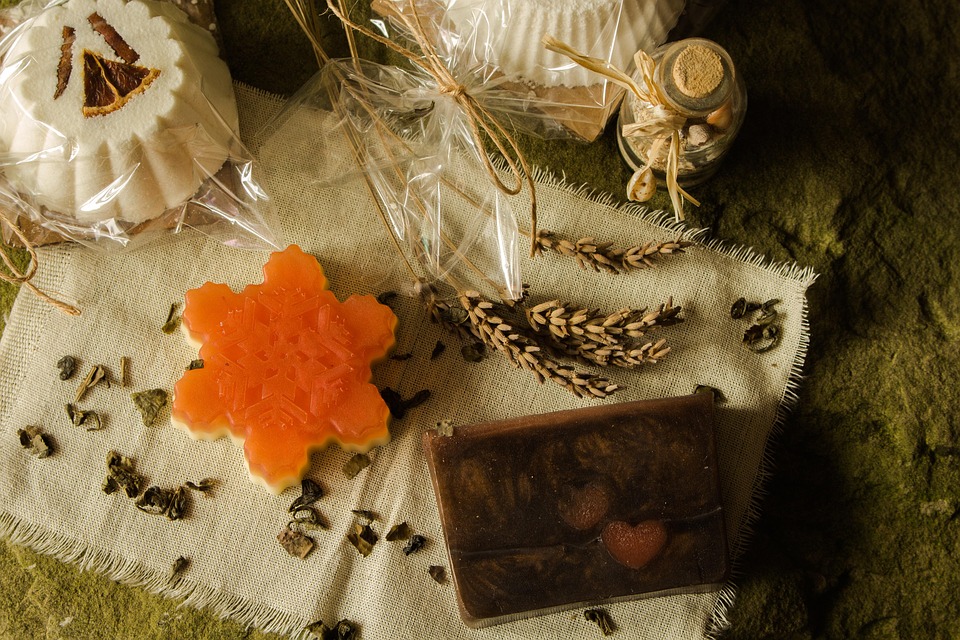 Klarna vs. Credit Cards: A Head-to-Head Comparison